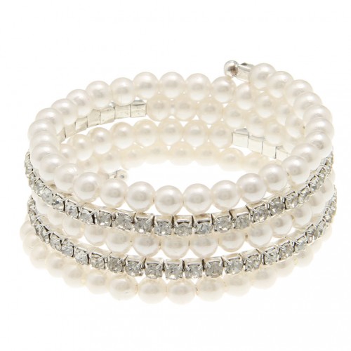 Layered diamonds and pearls bracelet