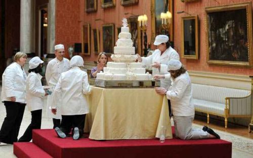 Kate Middleton's Wedding Cake Took a Team of People to Make