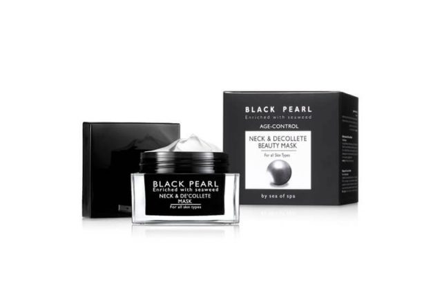 The Black Pearl Neck & Décolleté Beauty Mask