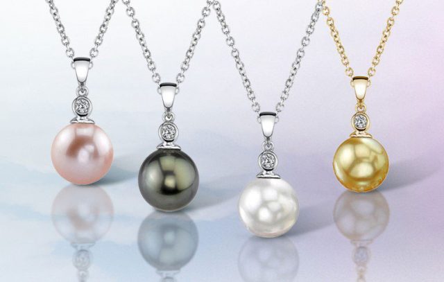 pearl-pendants