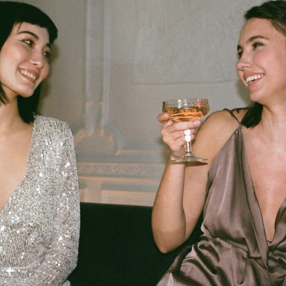 19 Unique Christmas Outfit Ideas for a Chic Festive Season