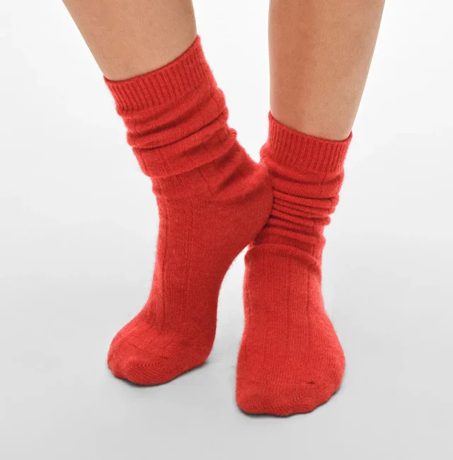 Red ribbed cashmere socks.