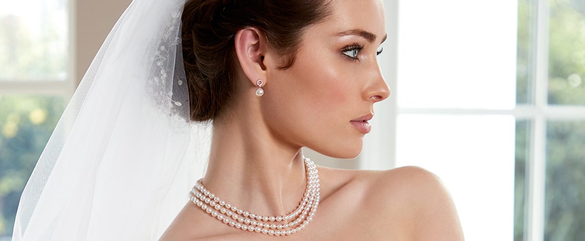 A Guide to Choosing Bridal Jewelry for Your Wedding Day