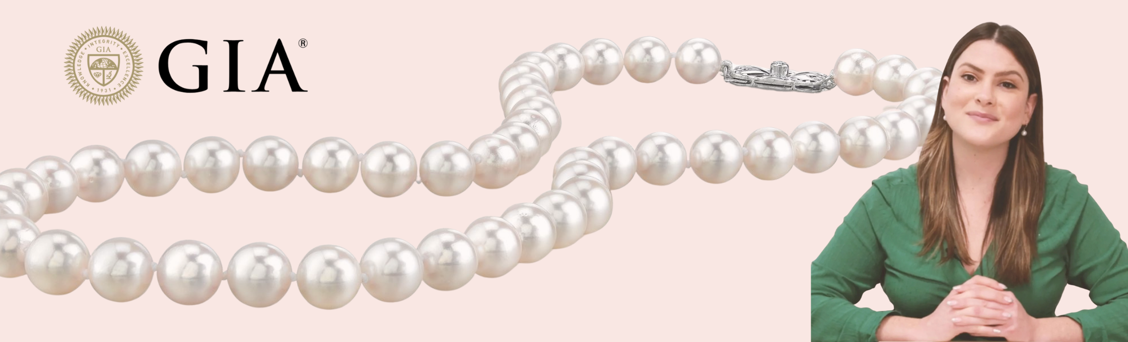 Learn from the Best: Our GIA Pearl Specialist, Lauren Image