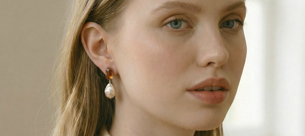 What Age Can You Wear Pearls? Image