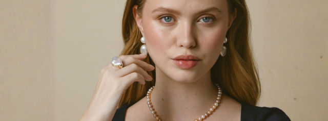 How Younger Generations Are Wearing Pearls Today
