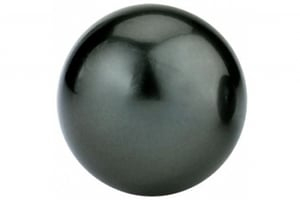 An example of a Tahitian pearl with a black overtone.